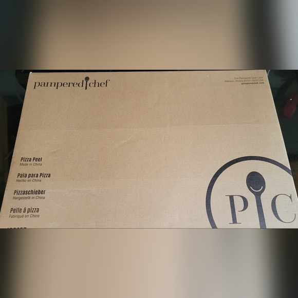 Pampered Chef Kitchen Pampered Chef Pizza Peel Poshmark